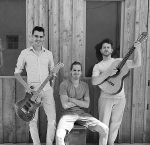 Le trio Acoustic Softness s'invite à Habitat Jeunes - Fête de la Musique 2022