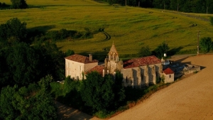 Visitez une minuscule église romane dominant le plateau de Serres - Journées du Patrimoine 2022