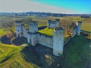 Visites guidées dans un château du XIVe siècle - Journées du Patrimoine 2022